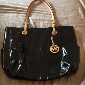 Michael kors bag🖤